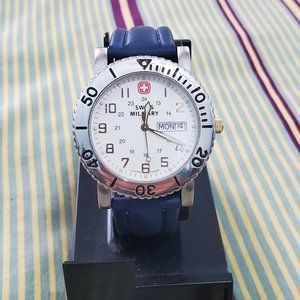 Victorinox Swiss Army day date watch!